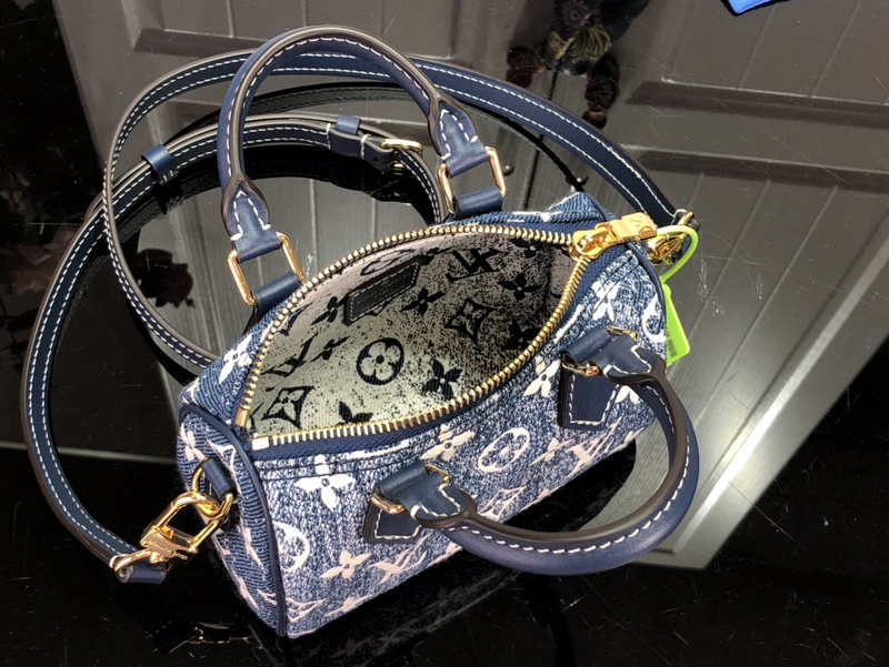 purses LV NANO SPEEDY M811681458