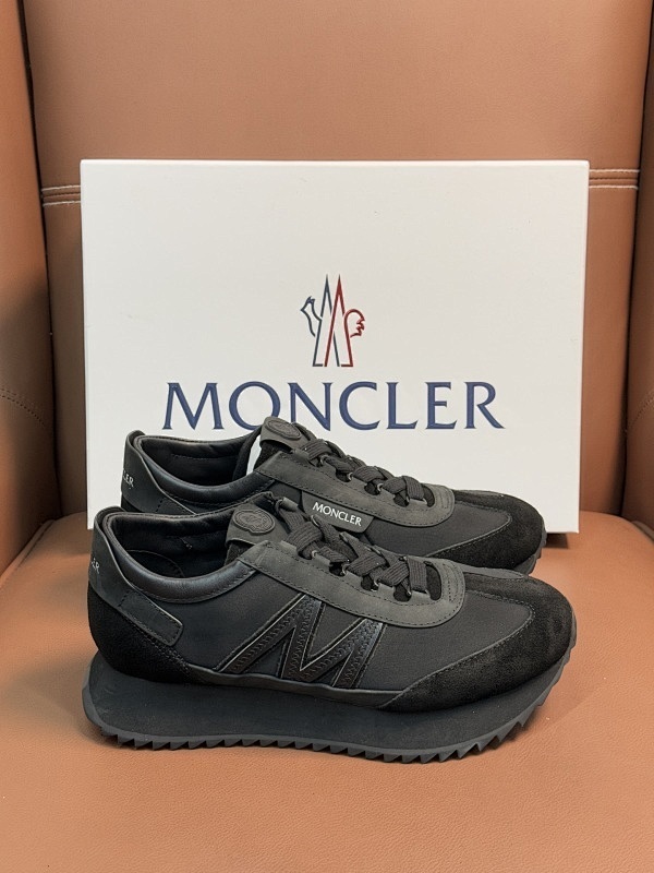 Moncler Men Shoes -MONCLER 010652CA
