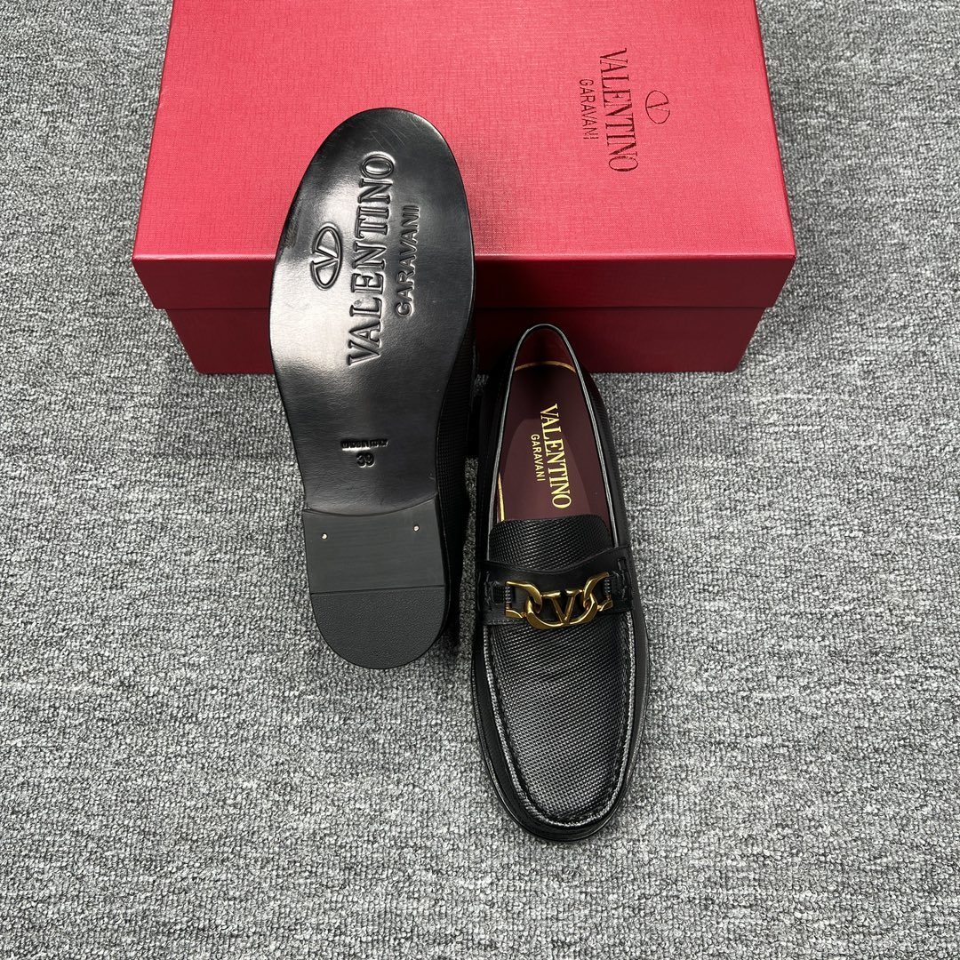 valentino shoes /sneakers-811