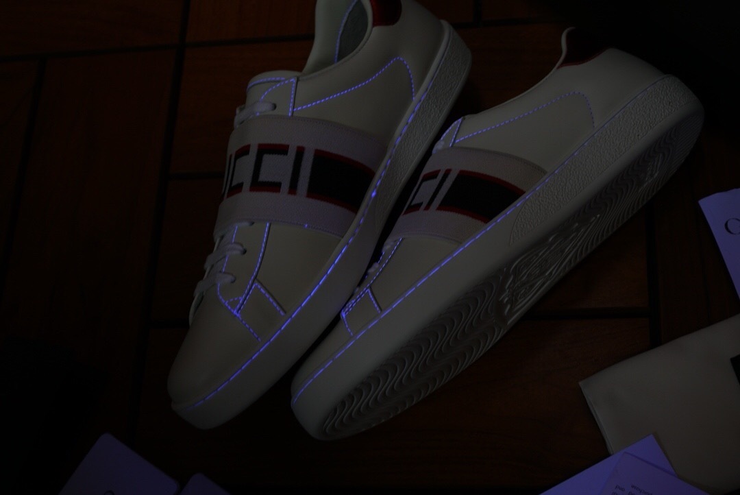 GUCCI SHOES GUCCI Men's Ace Gucci stripe sneaker 523469( WHITE 170USD)(3FD1)