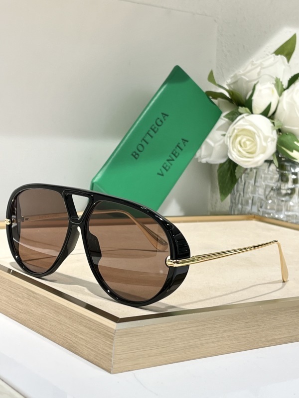 Bottega Veneta glasses -BV 00412DD8