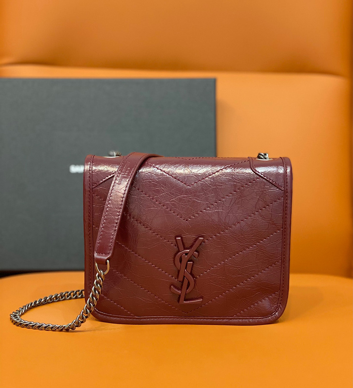 ysl Niki Chain Wallet 270USD5E31