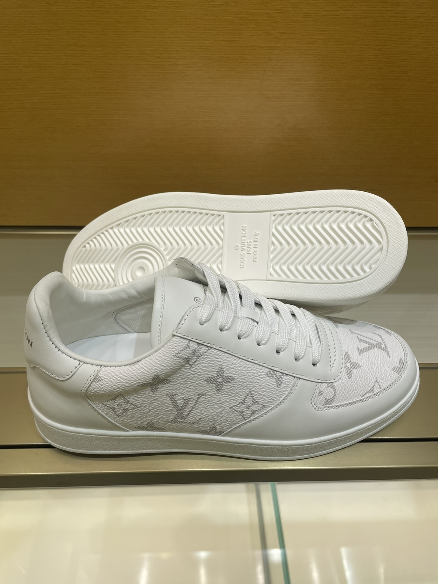 valentino shoes /sneakers-354