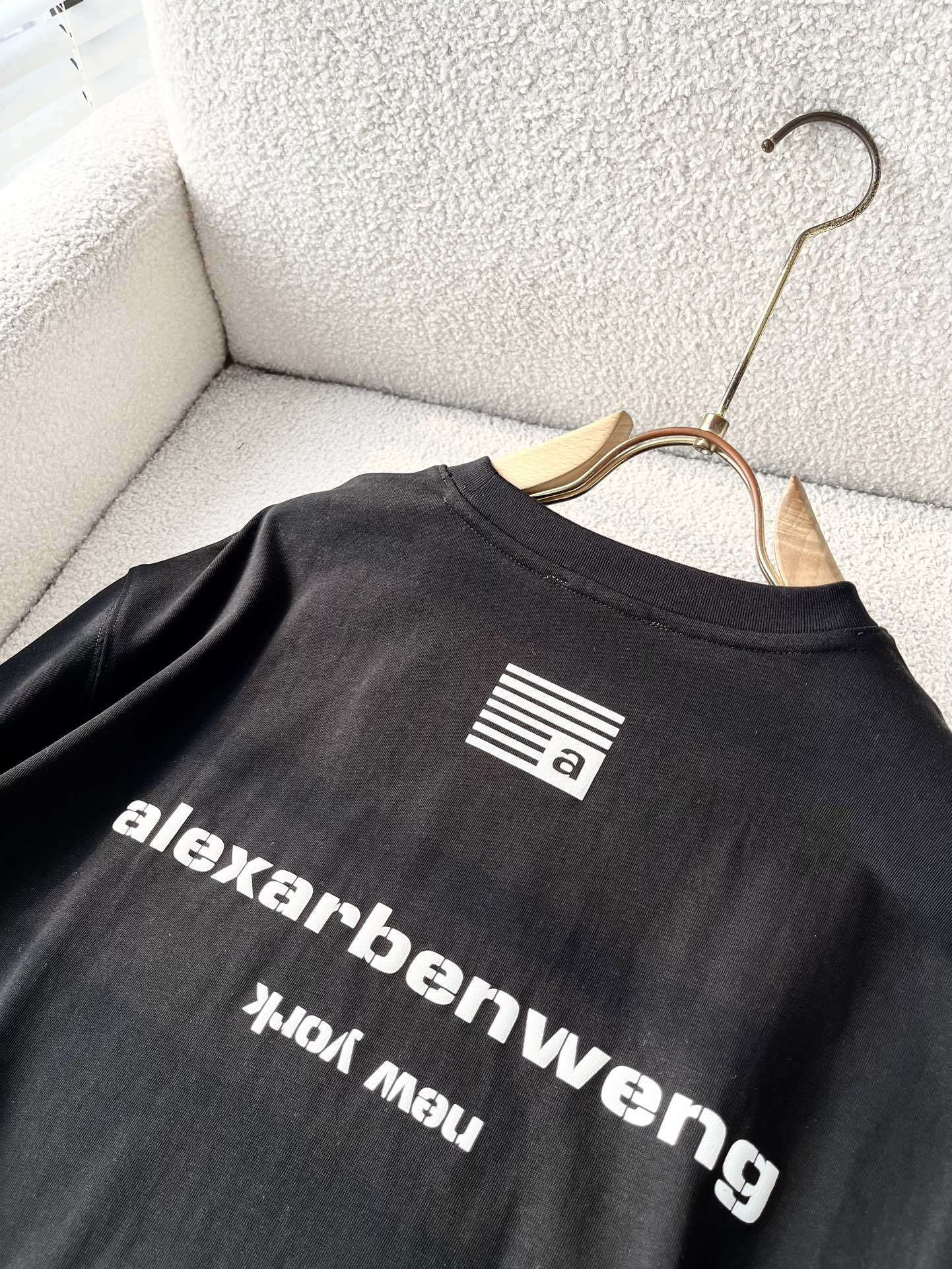 mc628023 alexandder mcqueen t-shirts 2024ss