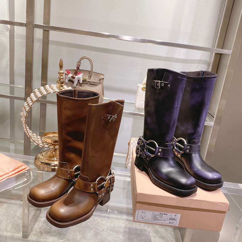 B8149470miumiu 秋冬新品限量款高筒靴 35-40