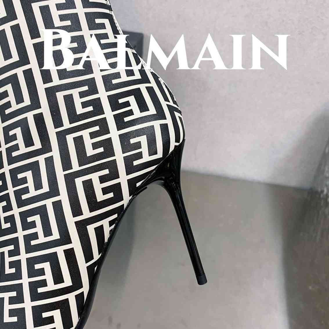 B8103370 巴尔曼💓👢𝑼𝒓𝒊𝒂 天空印花皮革靴子 35-39