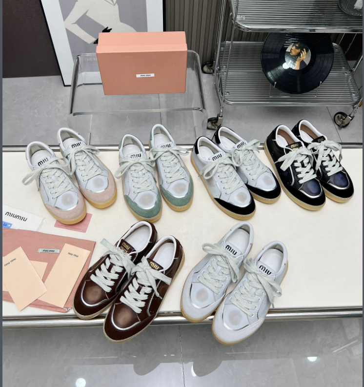 B8127260🔥🔥🔥🔥MIUMIU 缪缪 复古休闲鞋 35-40