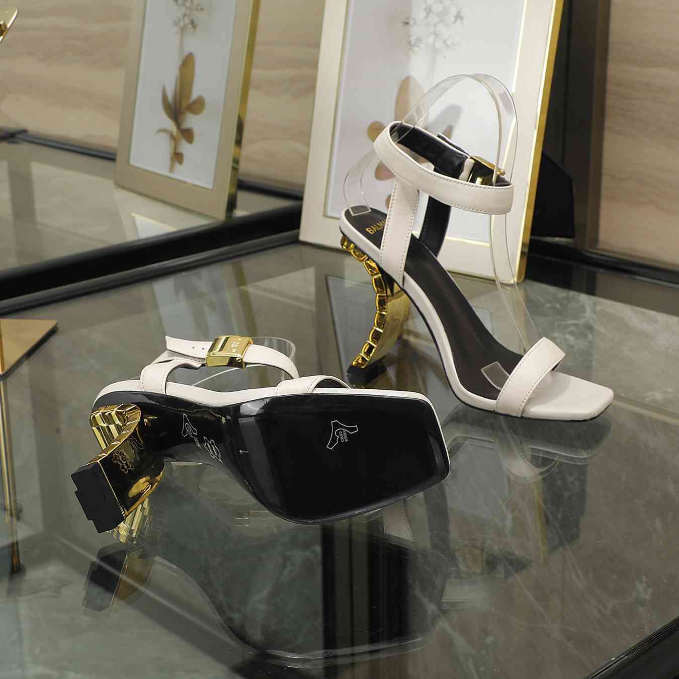 B6179290真皮底(橡胶底709250) B&&m*in巴尔曼【手表链凉鞋】