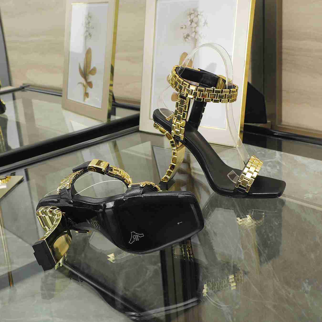 B6179350真皮底(橡胶底709310) B&&ma*in巴尔曼【手表链凉鞋】