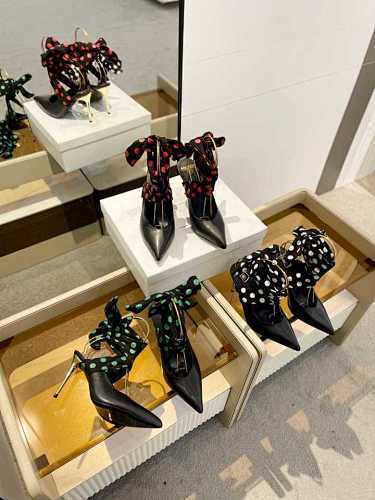 B8156330 巴尔曼春夏款走秀后绑带高跟拖鞋 ʚ😊ɞ 36-39于