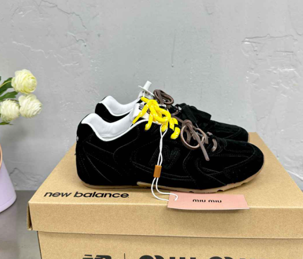 B8127270🔥情侣款👫MiuMiu缪缪 x New Balance NB530 休闲 运动鞋 35-45
