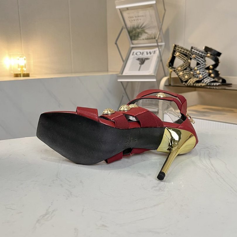 Av5710210 35-42码 巴尔曼女士方头细高跟凉鞋