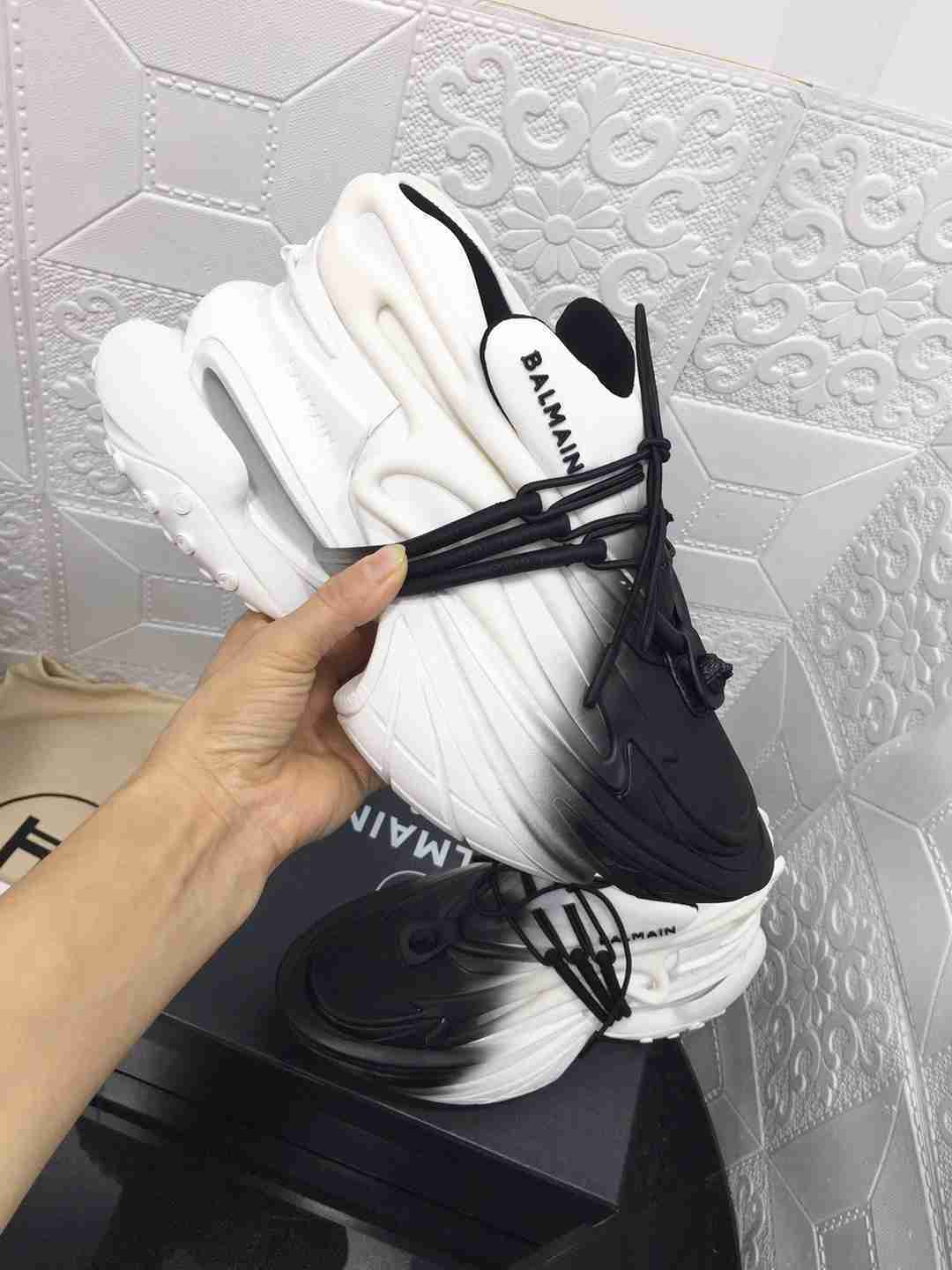 B8128530 男女款 顶级版本巴&曼走秀款老爹鞋 女码35-41 男码39-45 （女34 42 男38 46定做）