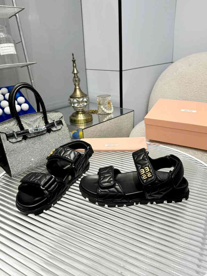 As5523230 Miu Miu 缪缪🌸凉鞋 35-40