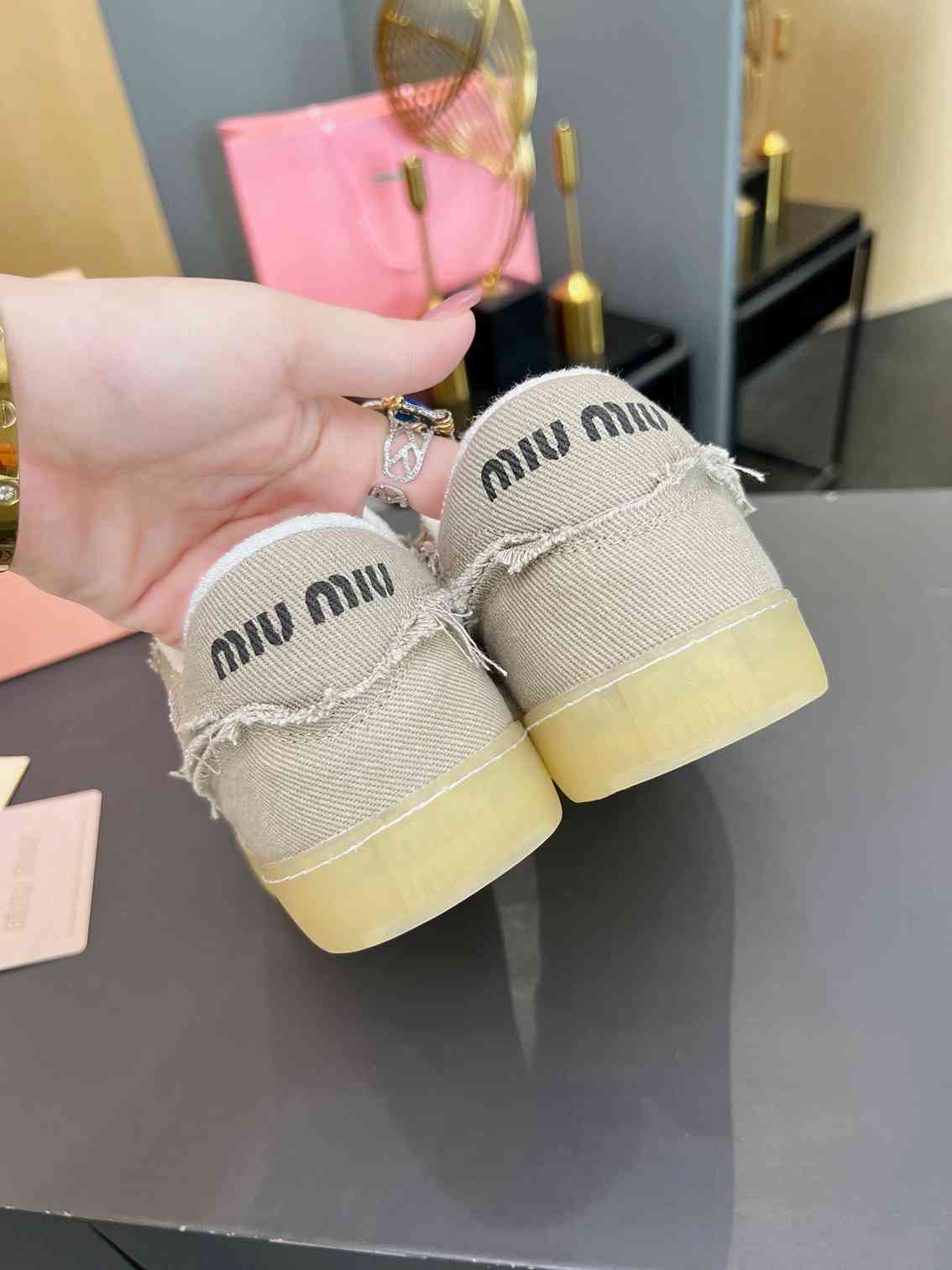 Aa5501200 顶级版本 MiuMiu·缪缪 德训运动鞋 35-40