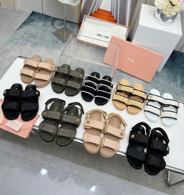 Ah5673 喵喵家编织款上新纯手工编织款。黑白杏三色