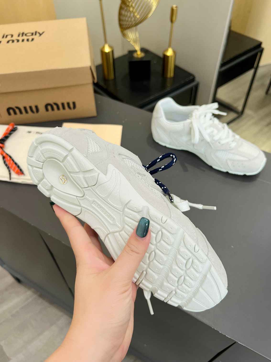 Aa5501290 MiuMiu缪缪 x New Balance NB530👫情侣款 35-45