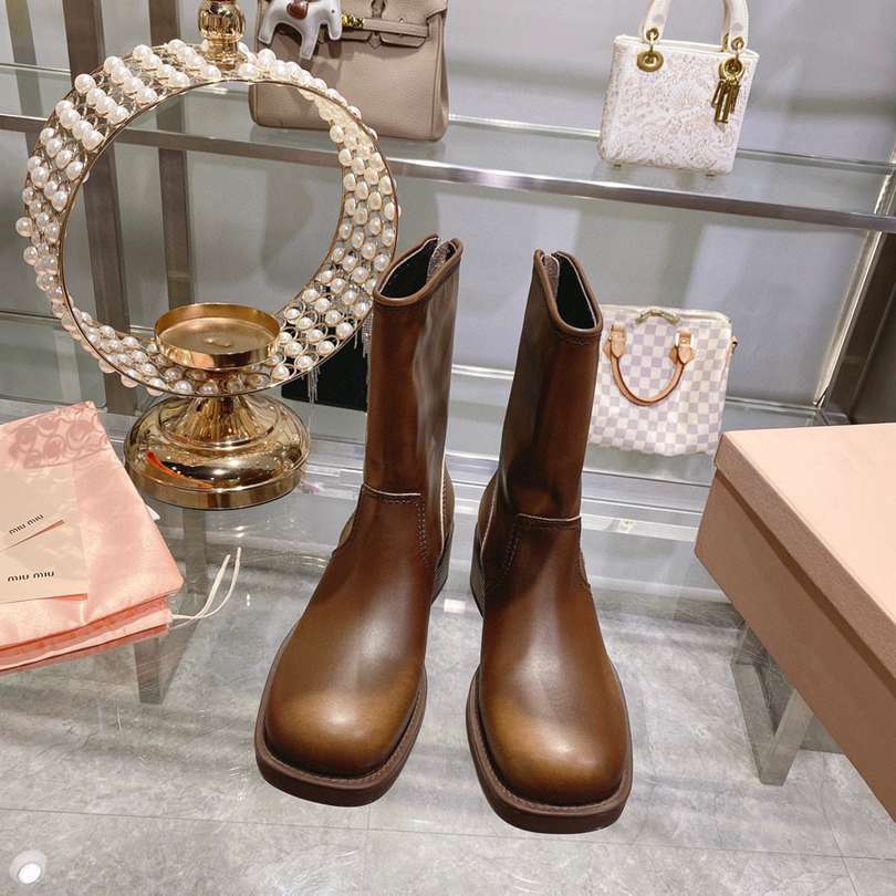 B8149370 miumiu 秋冬走秀火爆款 35-40