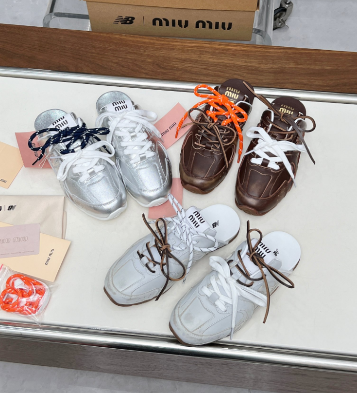 B8127260🔥🔥🔥🔥顶级版本MiuMiu缪缪情侣👫款半拖 35-45