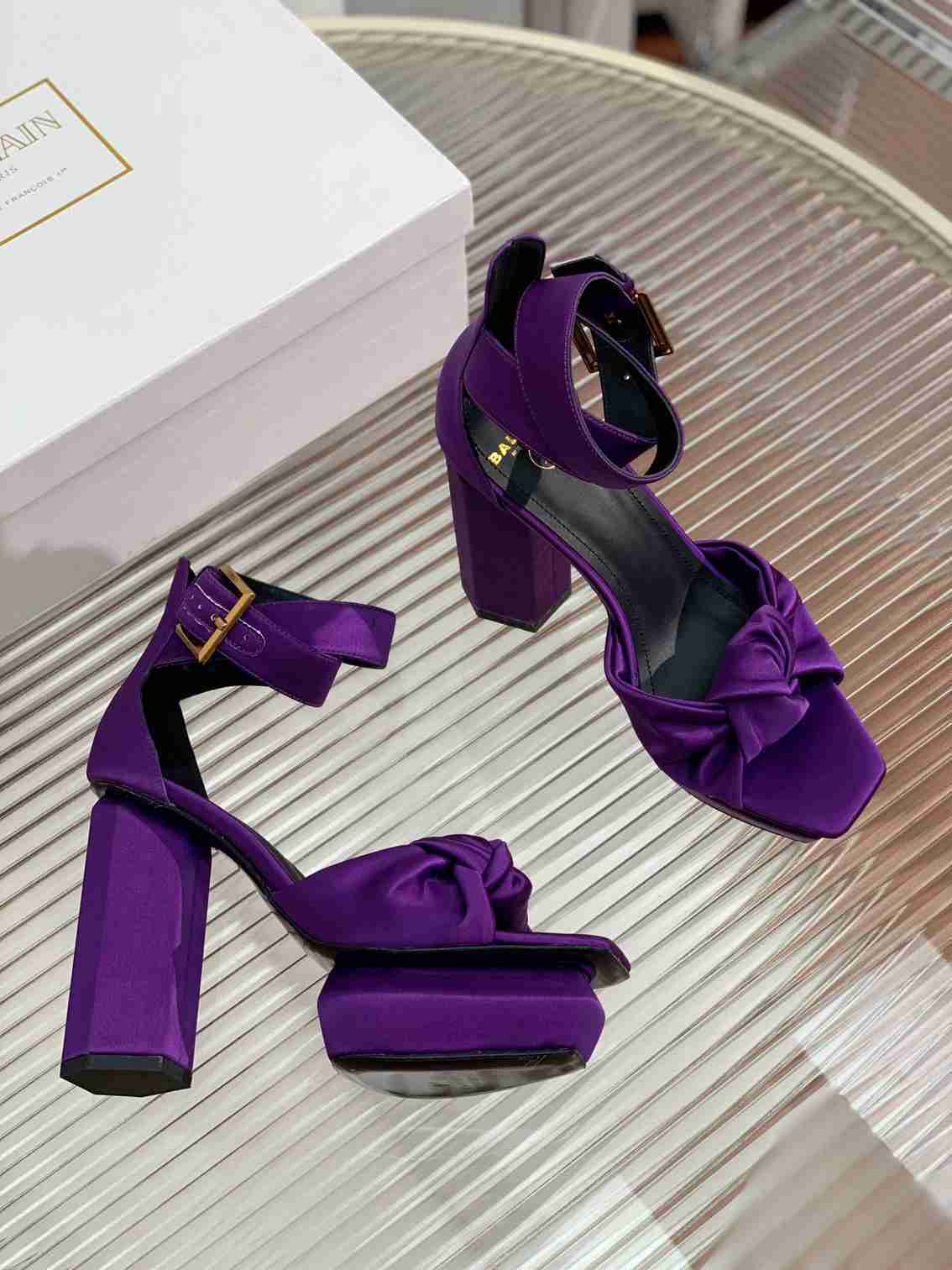 B8103400【Bal*ain】真丝水台凉鞋 35-39（40、41、42定制不退换）