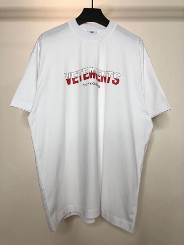 VETEMENTS National Flag Tee