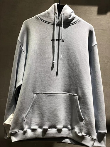 VETEMENTS 2020FW BLUE HOODIE