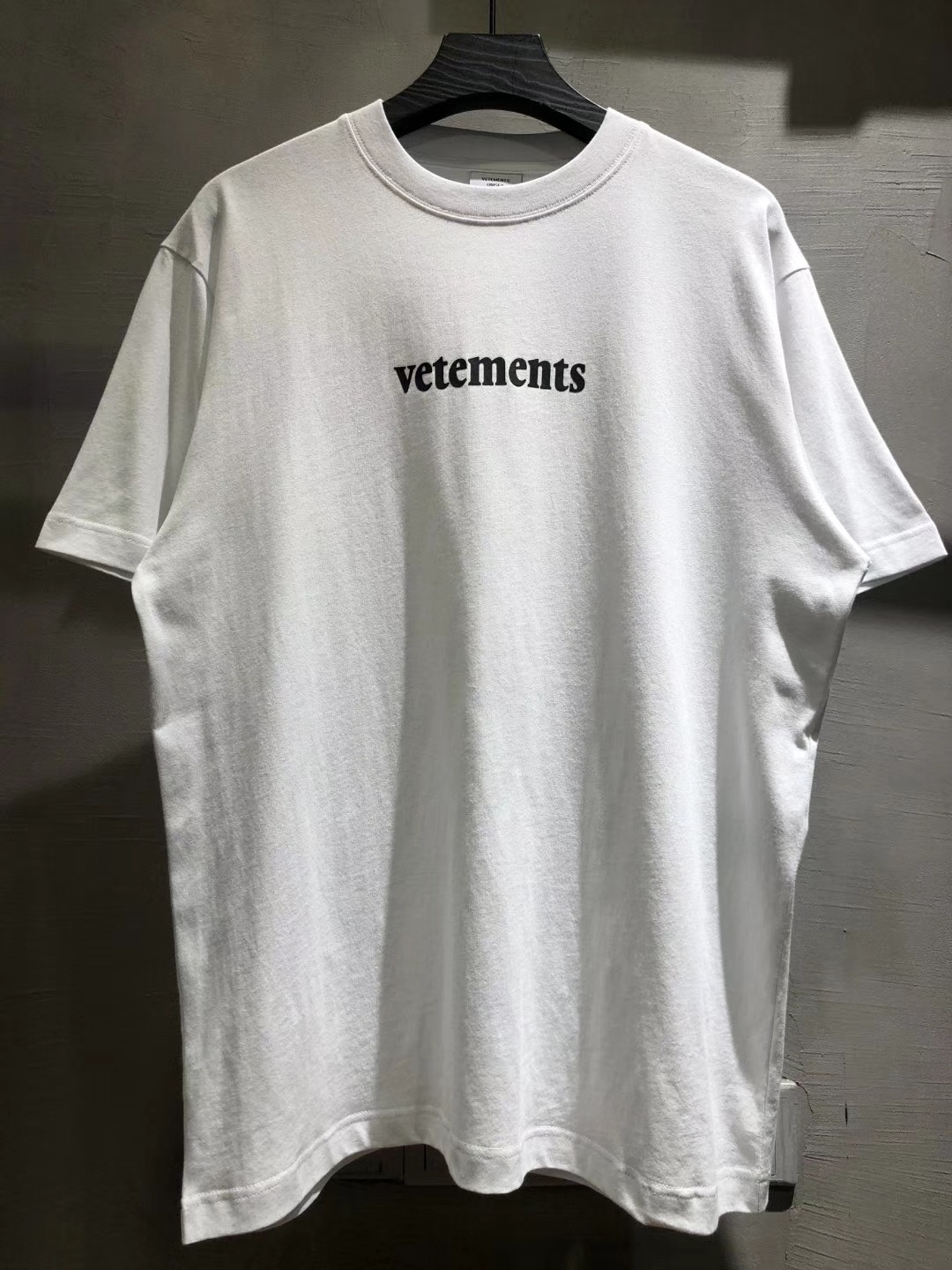 SOLD OUT VETEMENTS POSTAGE T-SHIRT