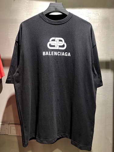 Balenciaga BB logo