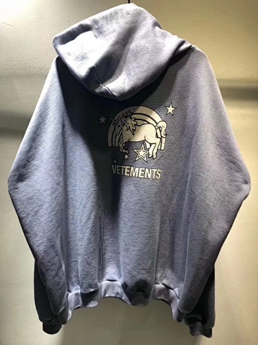 VETEMENTS UNICORN Hoodie