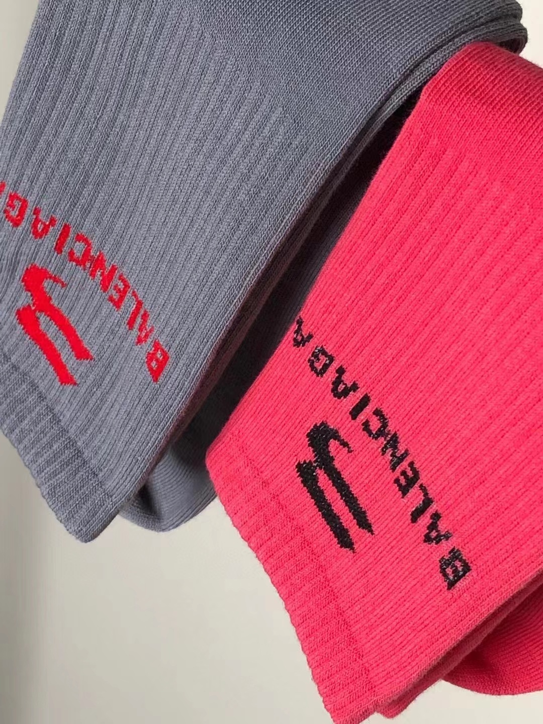 Balenciag Logo Socks 2in1