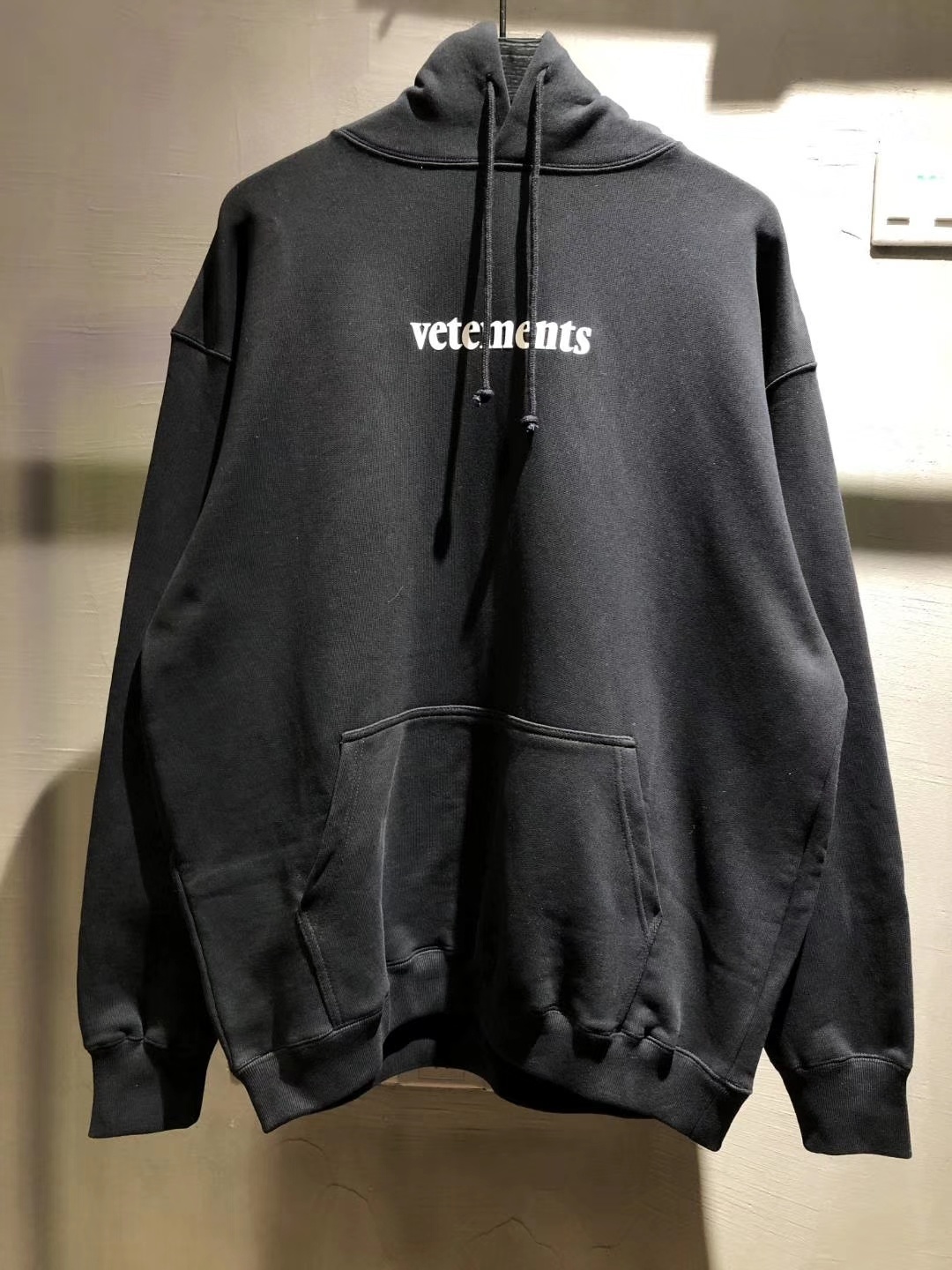 SOLD OUT VETEMENTS 2020 HOODIE