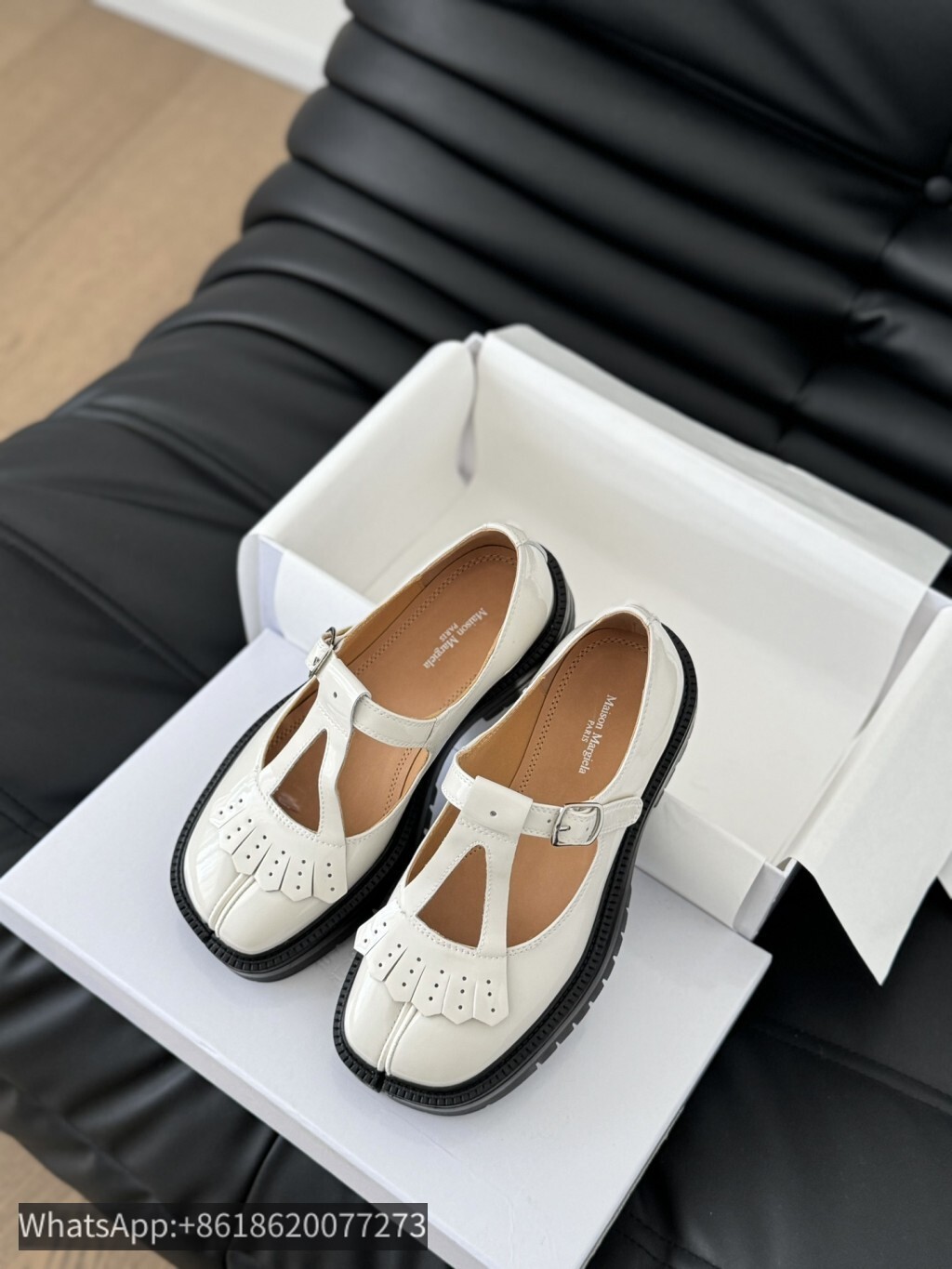 Maison Margiela MM6 Tabi Woman Split toe shoes