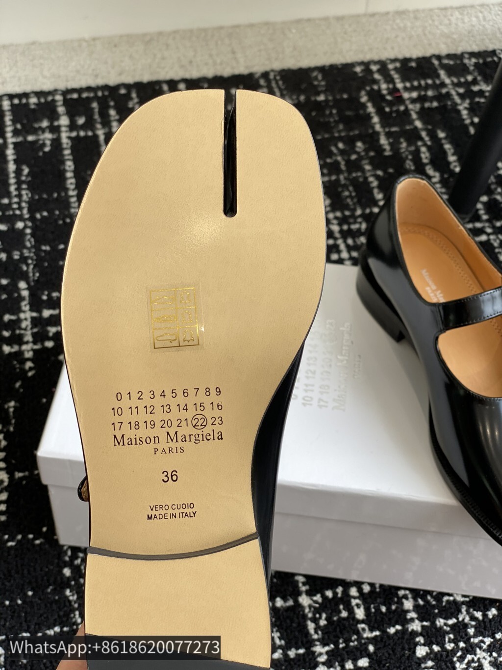 Maison Margiela MM6 Tabi Woman Split toe shoes