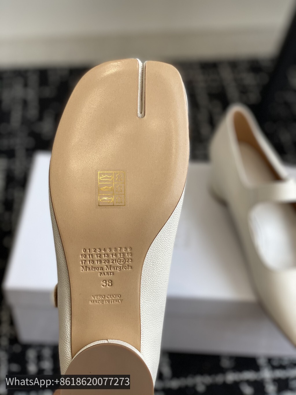 Maison Margiela MM6 Tabi Woman Split toe shoes