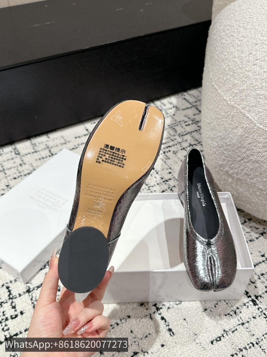 Maison Margiela MM6 Tabi Woman Split toe shoes