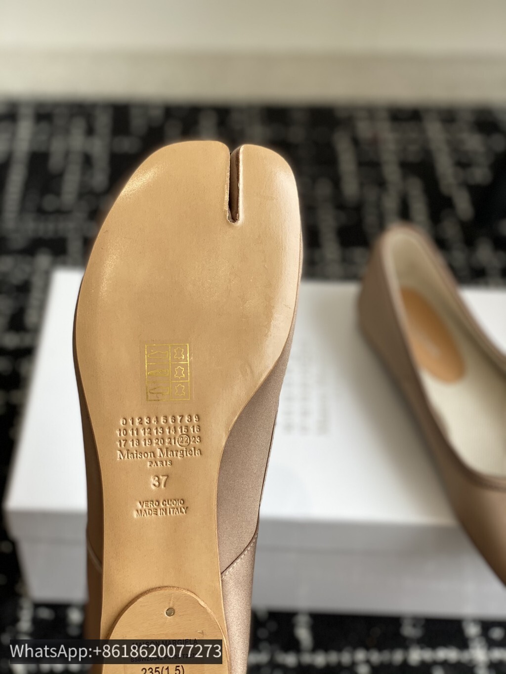 Maison Margiela MM6 Tabi Woman Split toe shoes