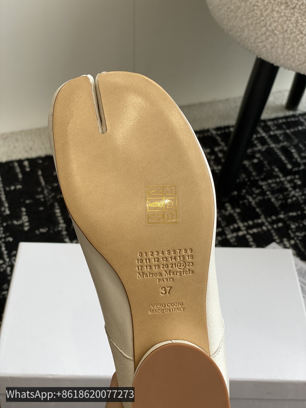 Maison Margiela MM6 Tabi Woman Split toe shoes