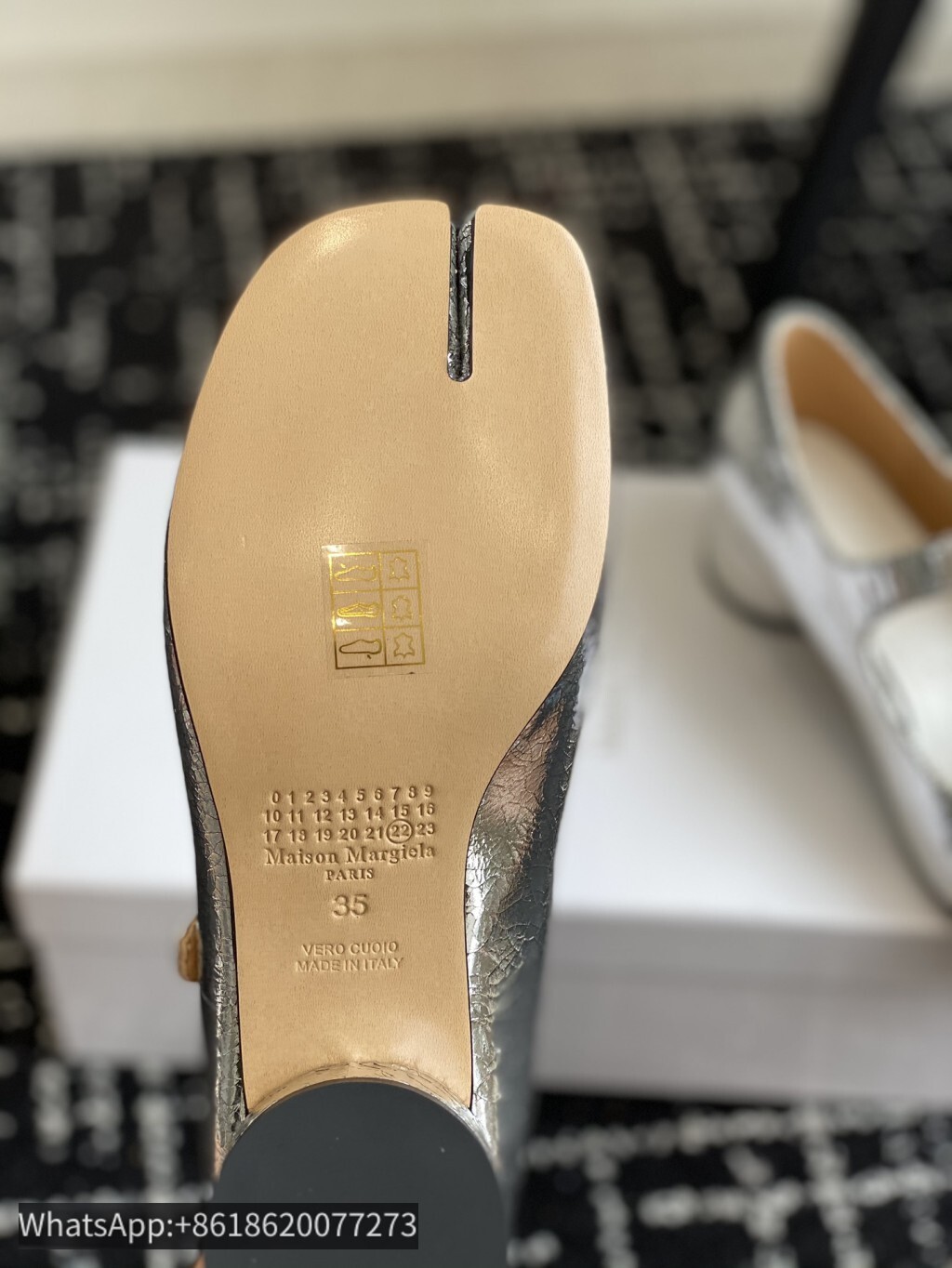 Maison Margiela MM6 Tabi Woman Split toe shoes