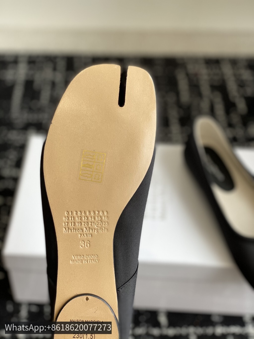 Maison Margiela MM6 Tabi Woman Split toe shoes