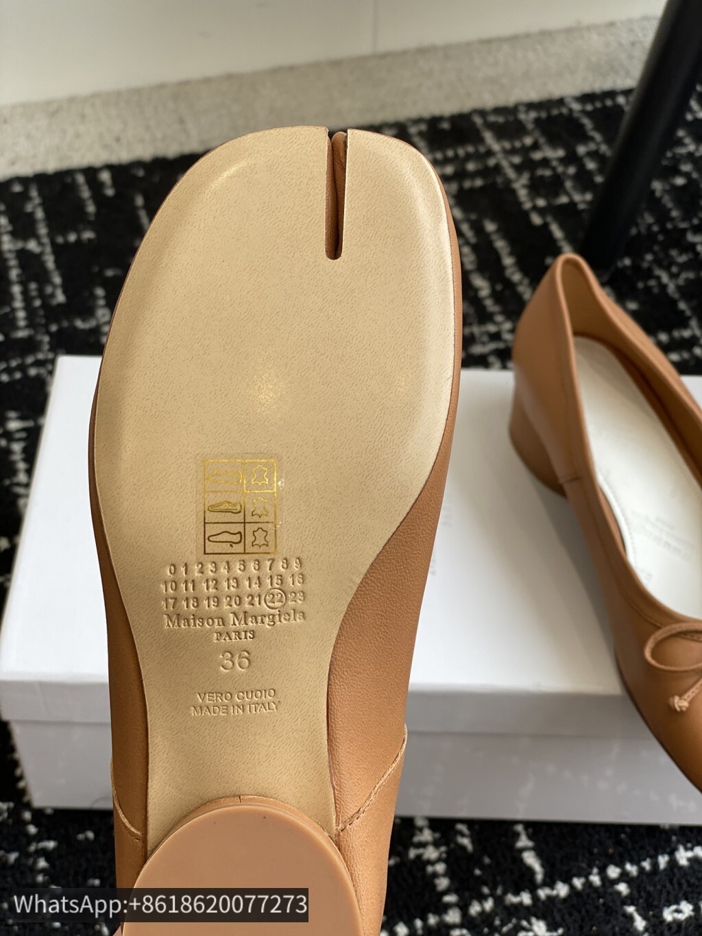 Maison Margiela MM6 Tabi Woman Split toe shoes