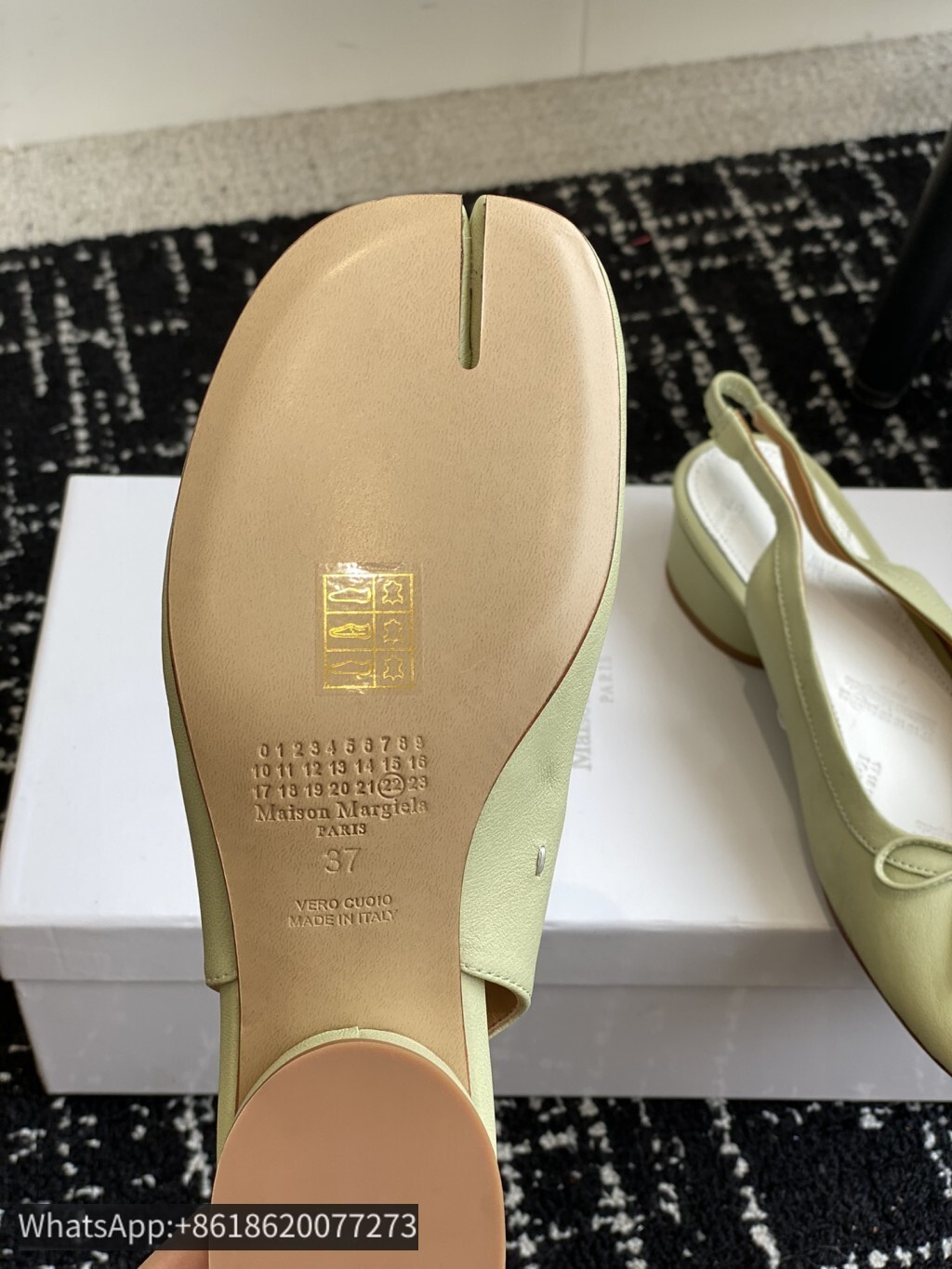 Maison Margiela MM6 Tabi Woman Split toe shoes