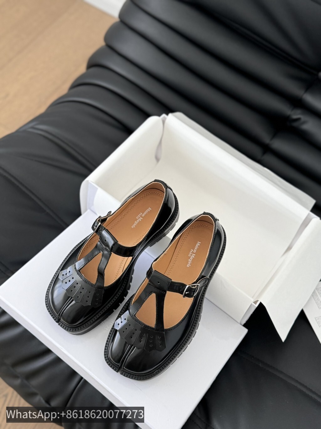 Maison Margiela MM6 Tabi Woman Split toe shoes