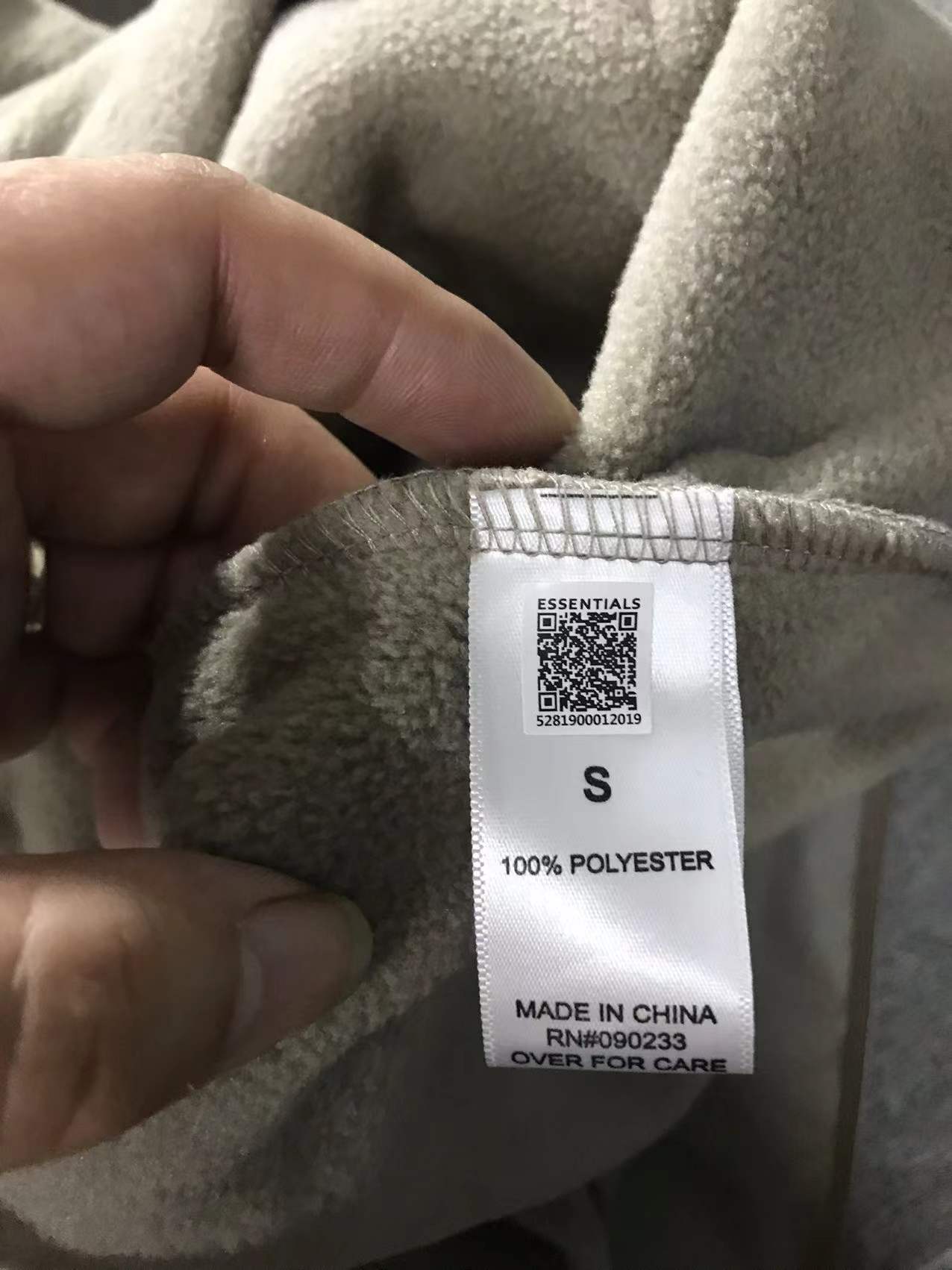 FOG239 FOG Essential Fleeced Hoodie