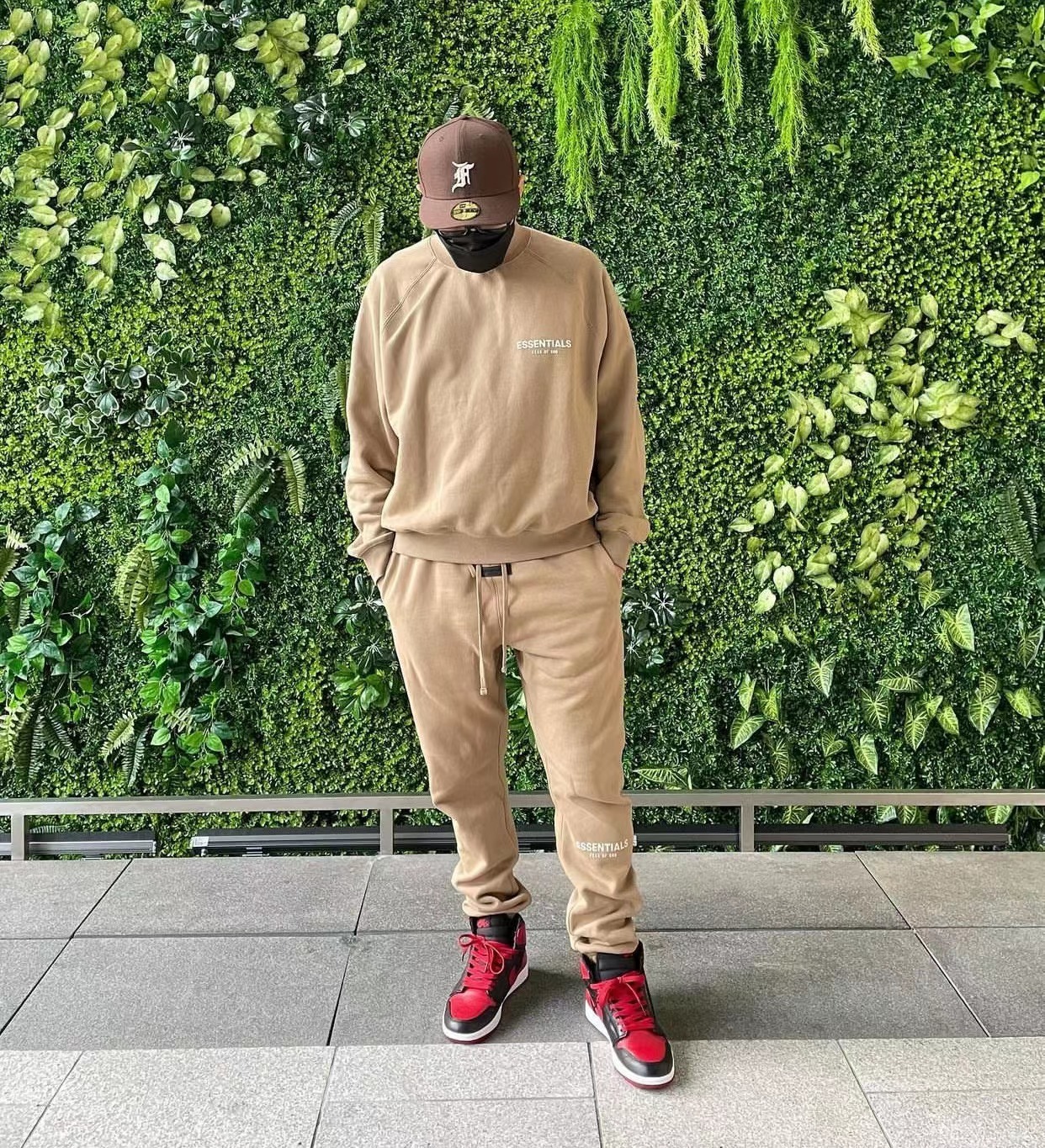 FOG303 ESSENTIALS FEAR OF GOD Sweatshirt