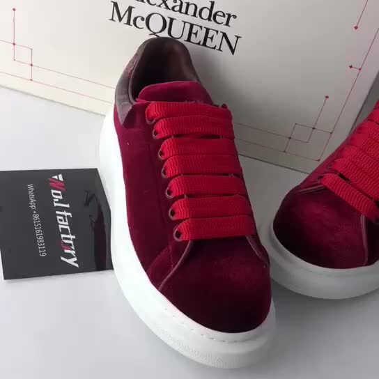 ALEXANDER MCQUEEN